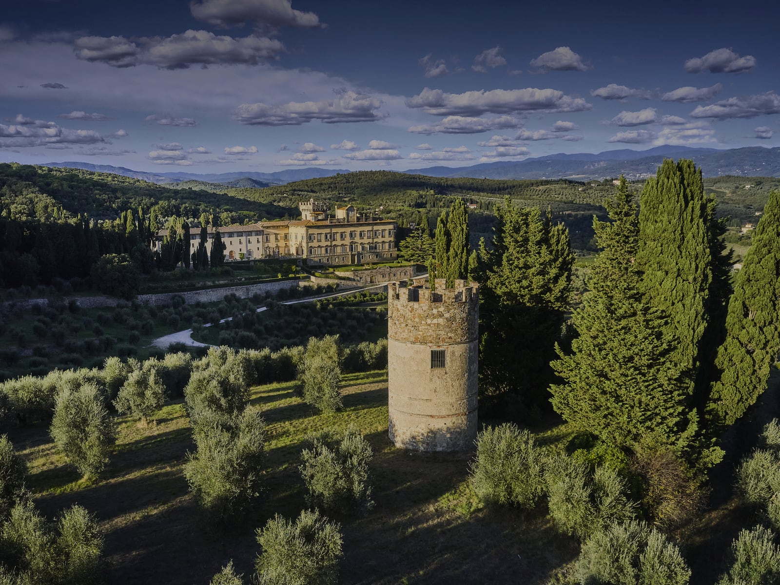 Torre a Cona — Toscana — Colli Fiorentini
